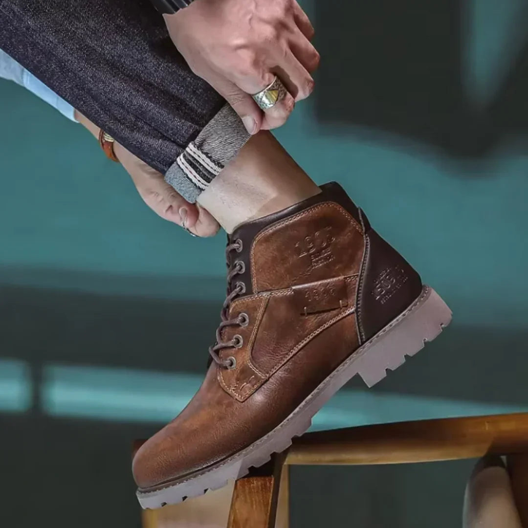 Aaron™ | Botas de piel vintage
