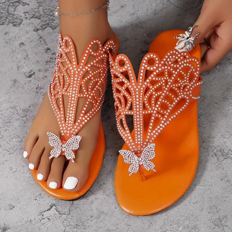 Thitera | Sandalias Elegantes de Piel con Detalle de Mariposa