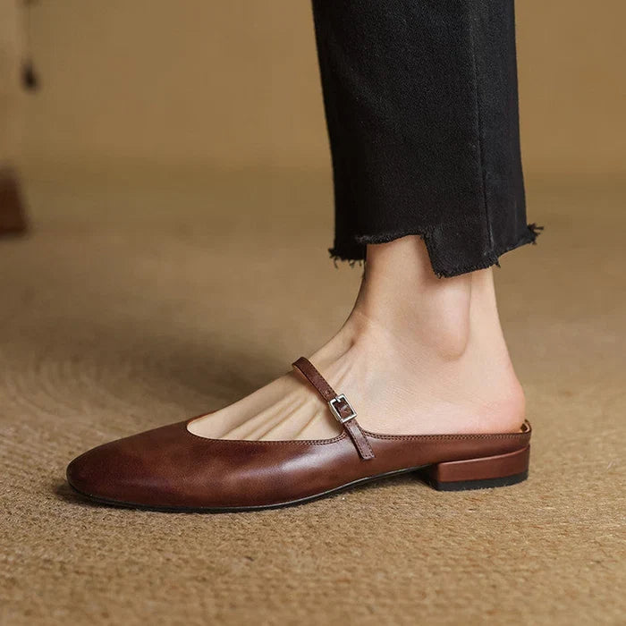 Bleraine | Mules Mary Jane de Punta Almendrada