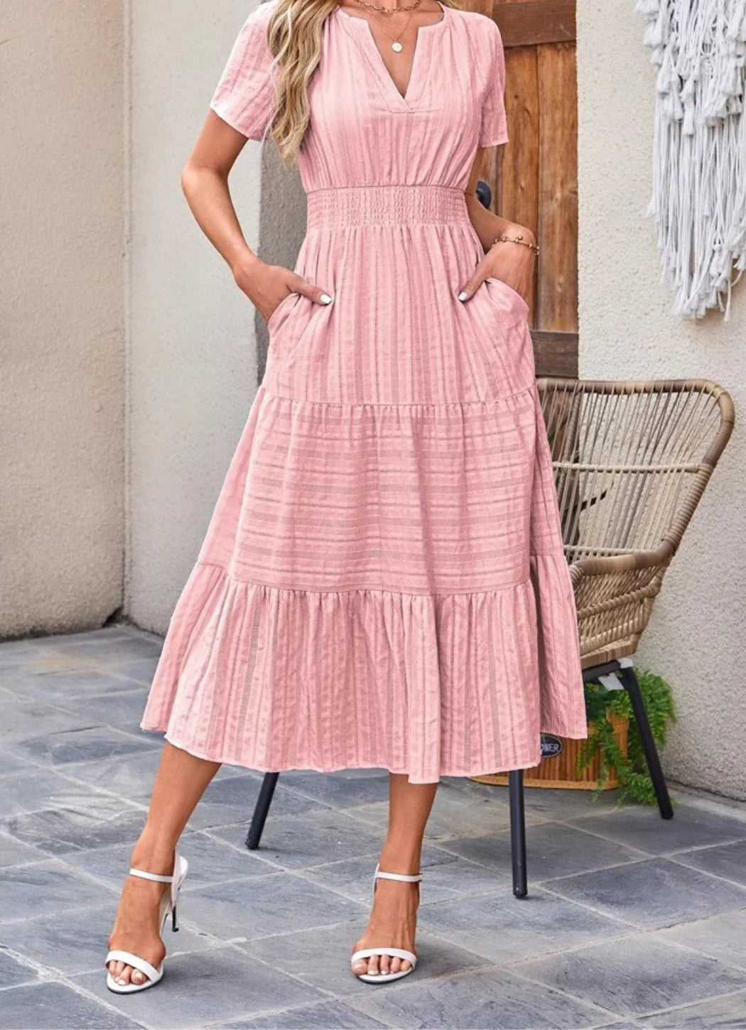 June | Vestido Midi con Escote en V Falda Escalonada y Bolsillos
