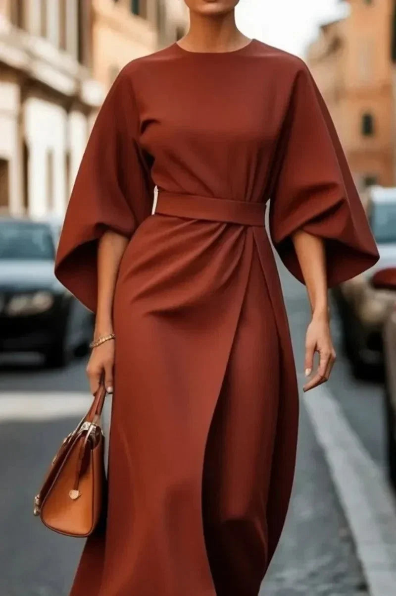 Rosie | Vestido Elegante con Mangas Cortas y Cinturón