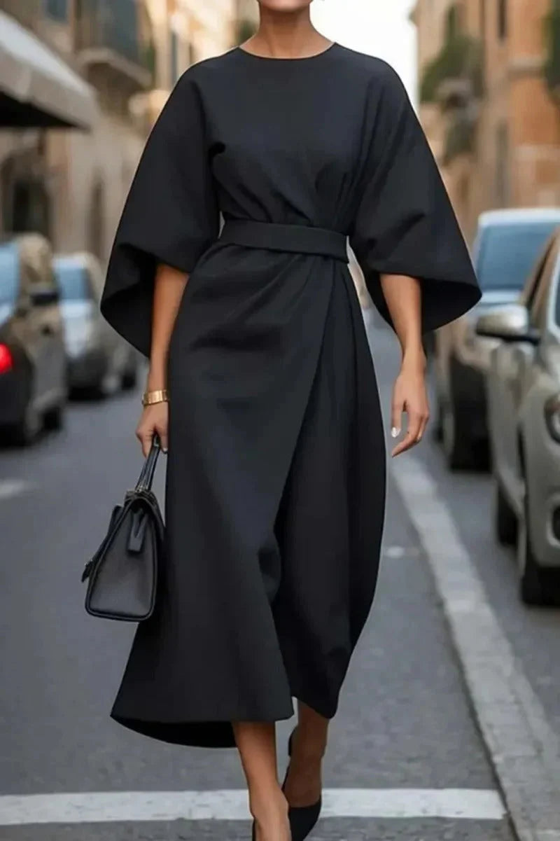 Rosie | Vestido Elegante con Mangas Cortas y Cinturón