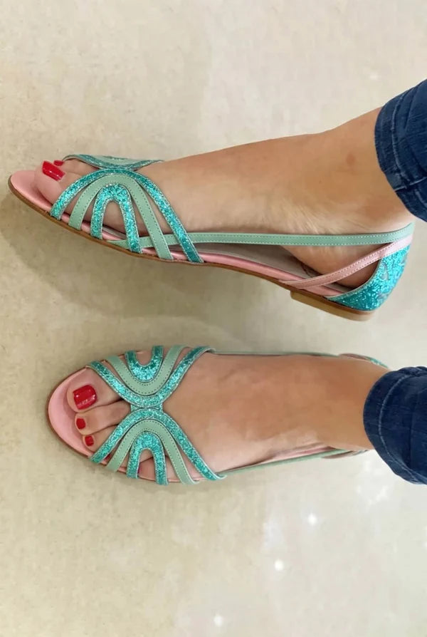Eleonora | Sandalias Doradas con Brillo de Verano