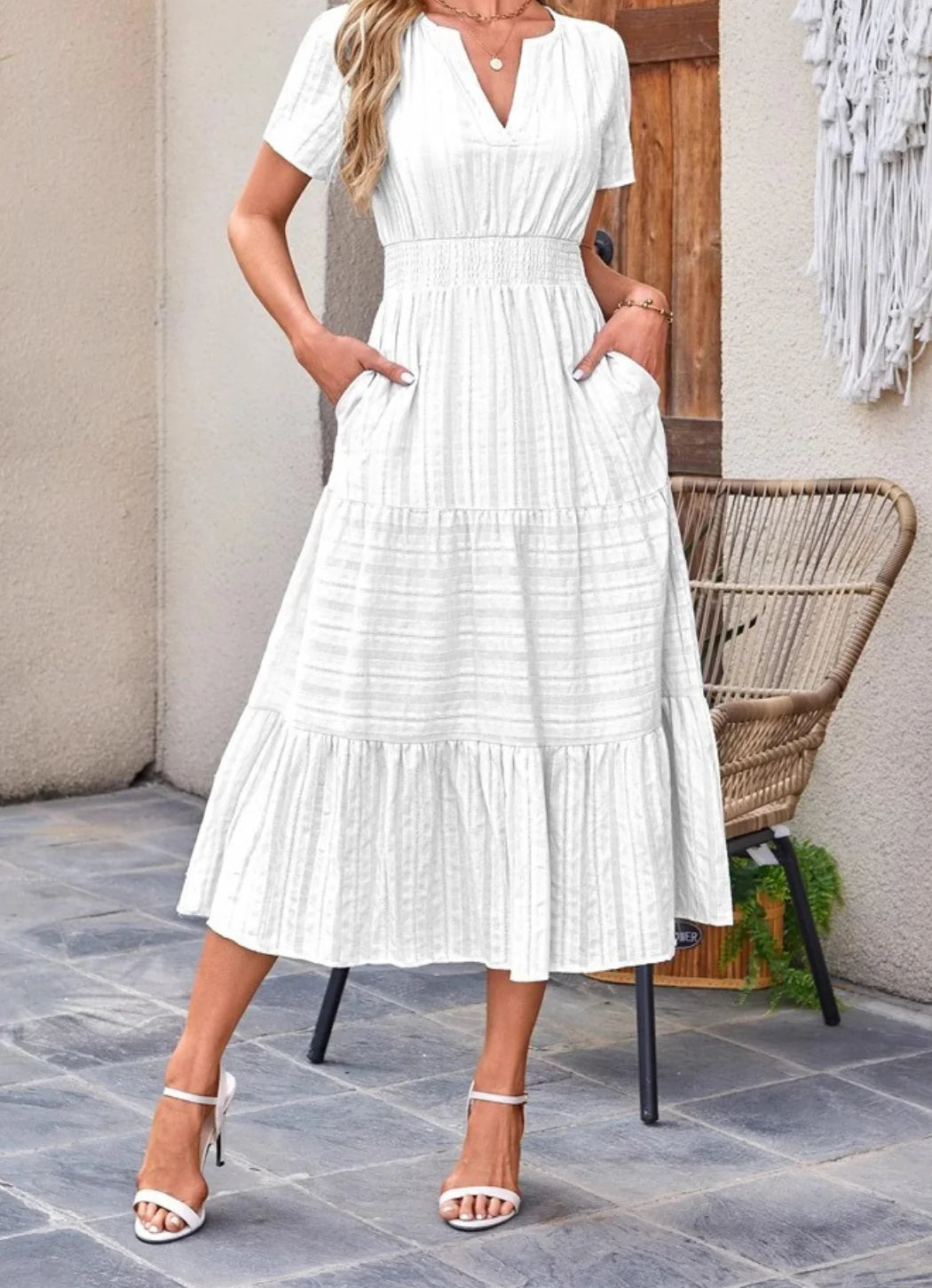June | Vestido Midi con Escote en V Falda Escalonada y Bolsillos