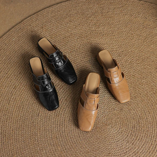 Carolie | Mules con Correa y Punta Cuadrada