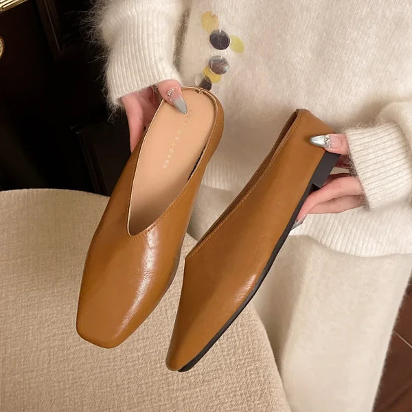 Beatrix | Mules Metalizadas de Punta Cuadrada